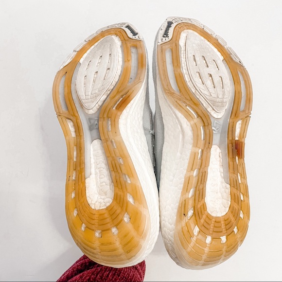 Adidas Ultraboost 21 Women's Training Shoes in Blue and Pink | 8.5 - Picture 12 of 13